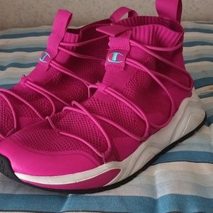 Champion pink with blue symbol 10.5